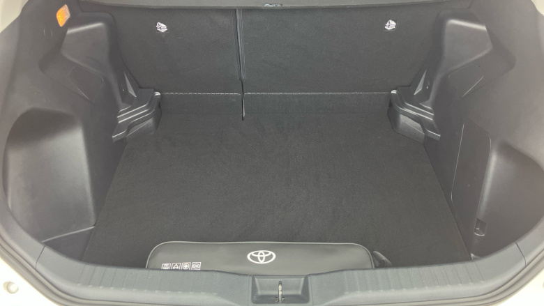 Toyota Yaris Cross 1.5 Hybrid Icon 5dr CVT Hybrid Estate